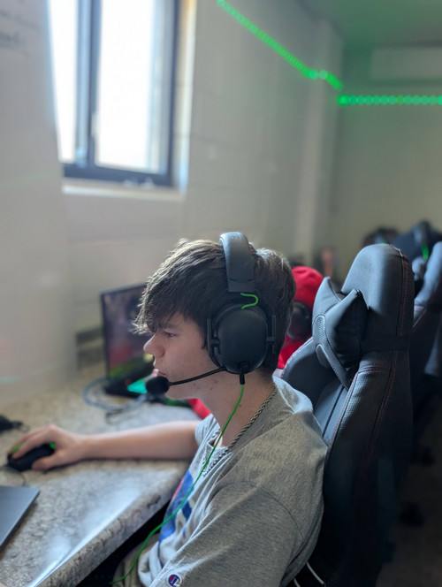 E-Sports 2025-2026 - Photo Number 3